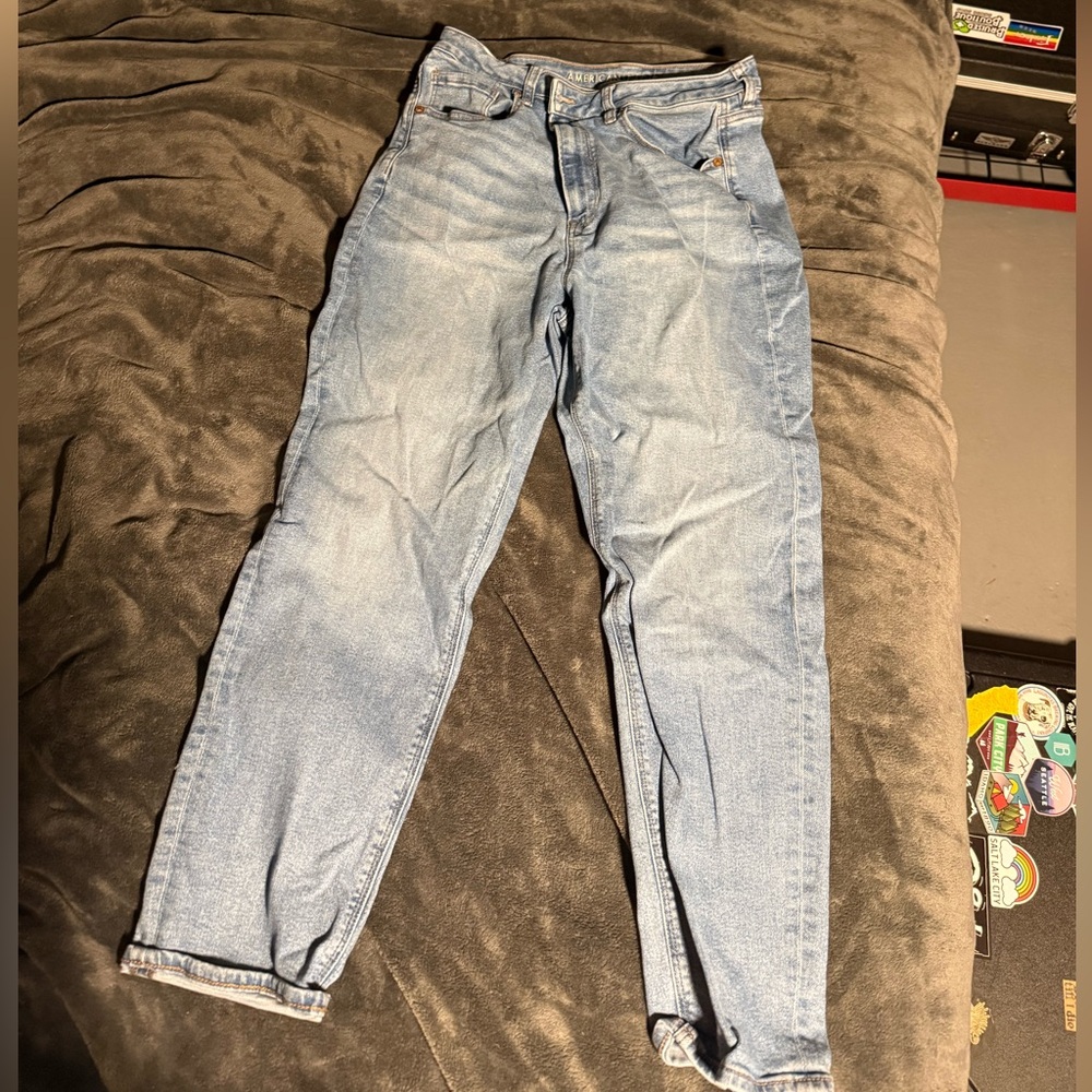 Size 12 American Eagle Curvy Boyfriend Jeans